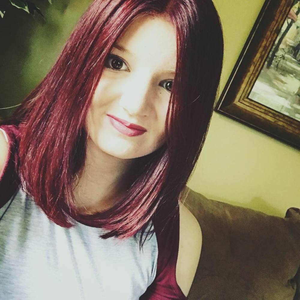 Meet your Posher, Rebecca